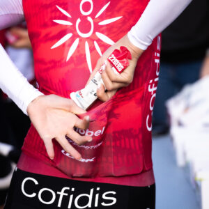 226ERS High Fructose Gel żel energetyczny z kofeiną (Cola) – 80 g - obrazek 2