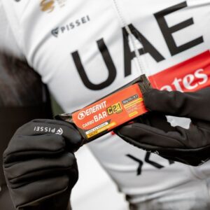 Enervit Carbo Bar C2:1PRO baton energetyczny (Masło Orzechowe) – 45 g - obrazek 4