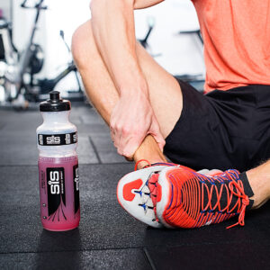 SiS GO Electrolyte napój izotoniczny z elektrolitami (Czarna Porzeczka) – 500 g - obrazek 4