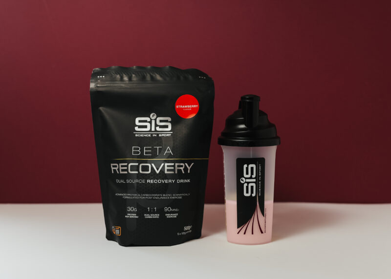 SiS Beta Recovery napój regeneracyjny (Truskawka) – 500 g - obrazek 4