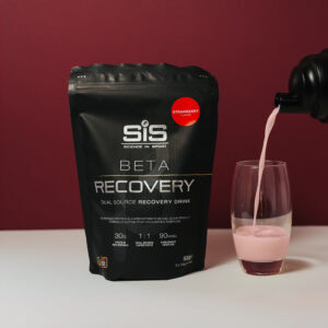 SiS Beta Recovery napój regeneracyjny (Truskawka) – 500 g - obrazek 3