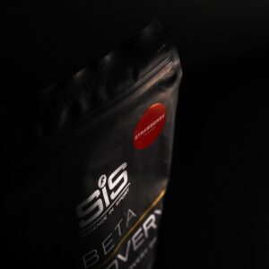 SiS Beta Recovery napój regeneracyjny (Truskawka) – 500 g - obrazek 5