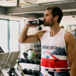 SiS REGO Rapid Recovery napój regeneracyjny (Czekolada) – 500 g - obrazek 3